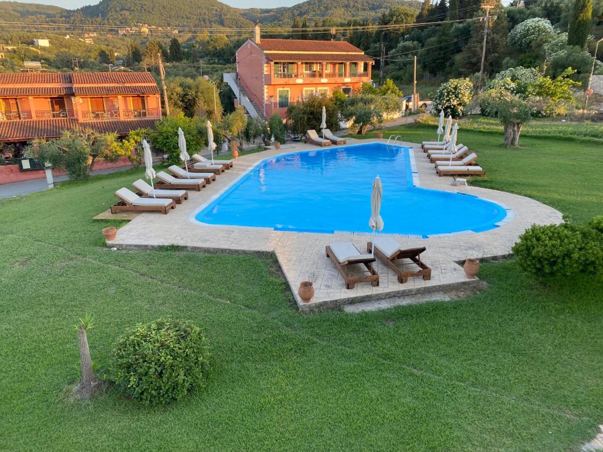 Stefanos Resort Mesongi Exterior photo