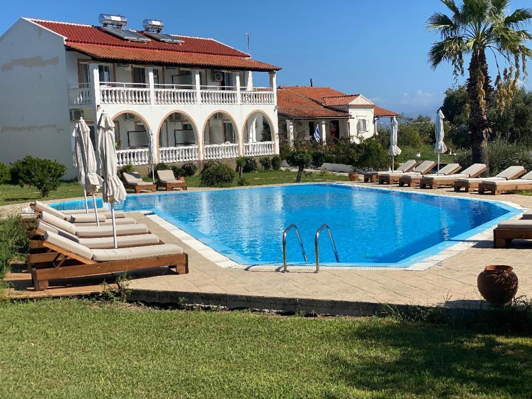 Stefanos Resort Mesongi Exterior photo