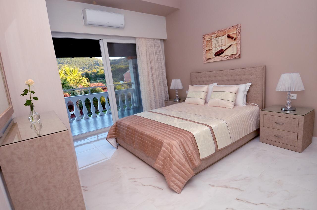 Stefanos Resort Mesongi Exterior photo