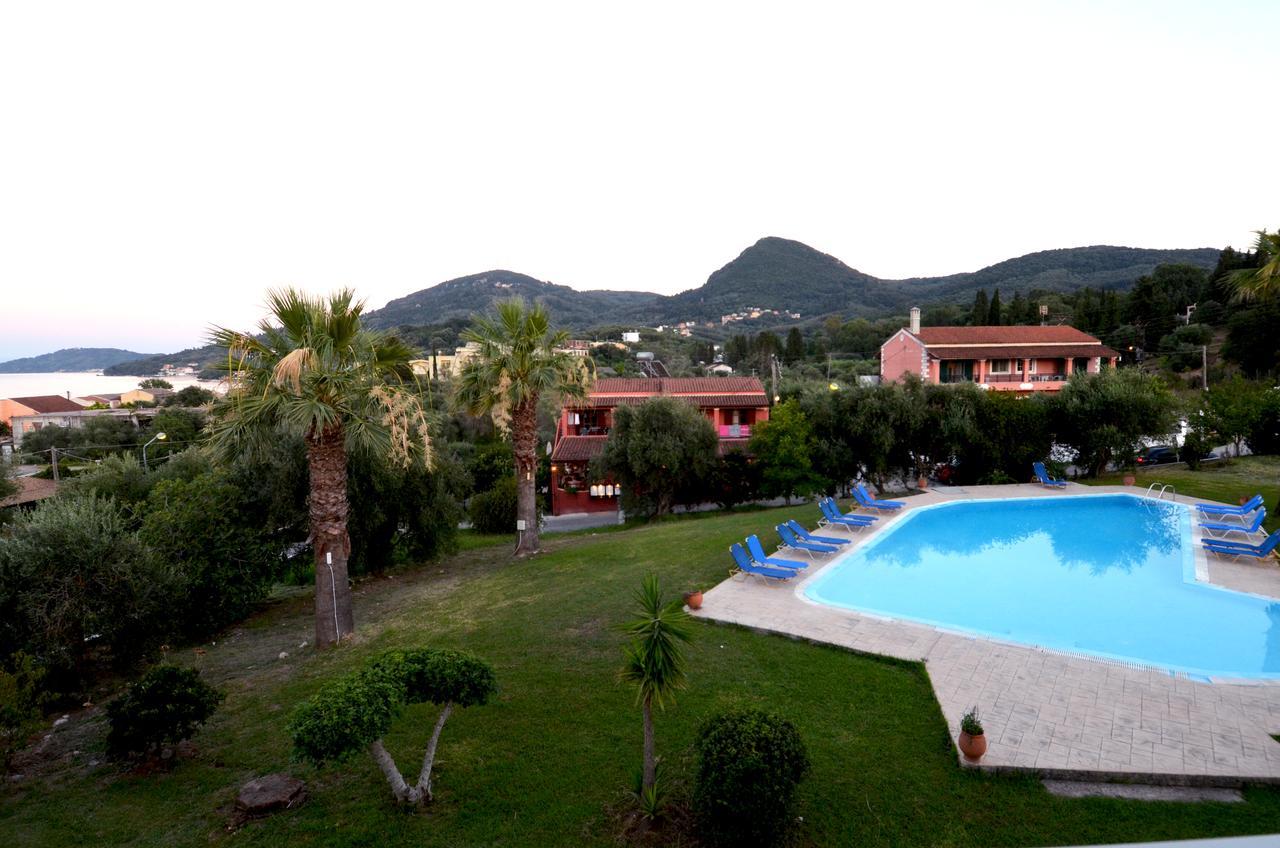 Stefanos Resort Mesongi Exterior photo